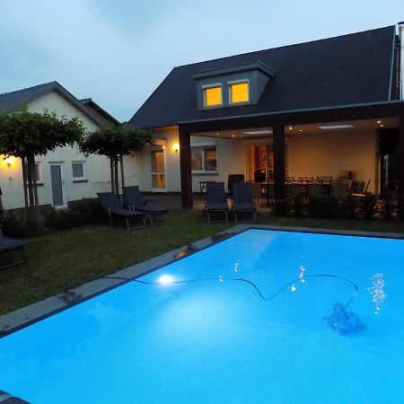 Villa Maas & Kempen Maaseik Exterior photo