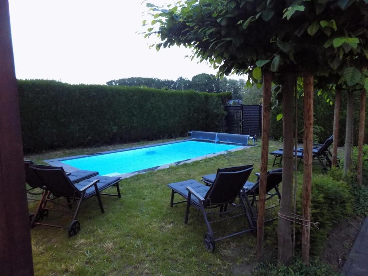 Villa Maas & Kempen Maaseik Exterior photo